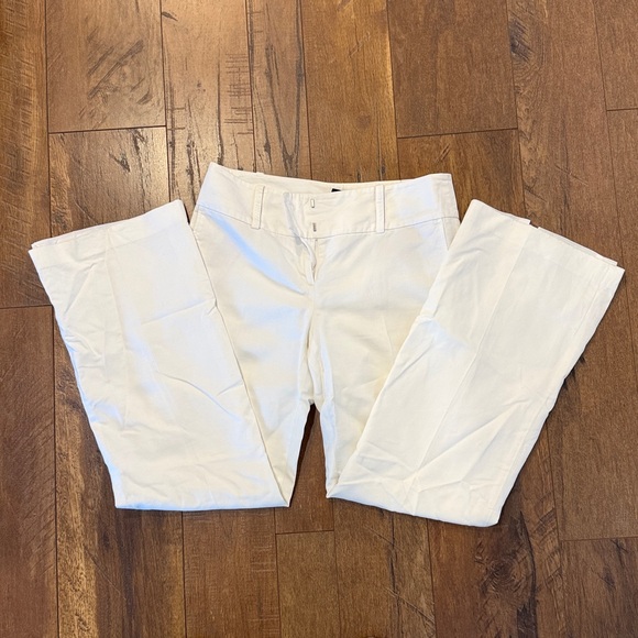 Ann Taylor Curvy Fit Pants in Cream - Picture 5 of 7